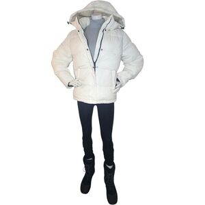 ONLY Premium White Puffer Jacket XS NWT Thinsulate Ski Winter Cozy Chic